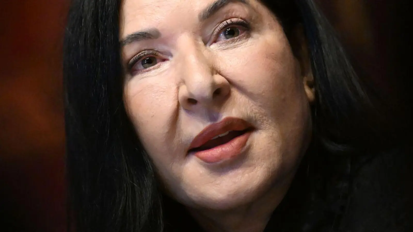 Marina Abramović ist serbische Performance- und Konzeptkünstlerin. (Archivbild) (Foto: Helmut Fohringer/APA/dpa)