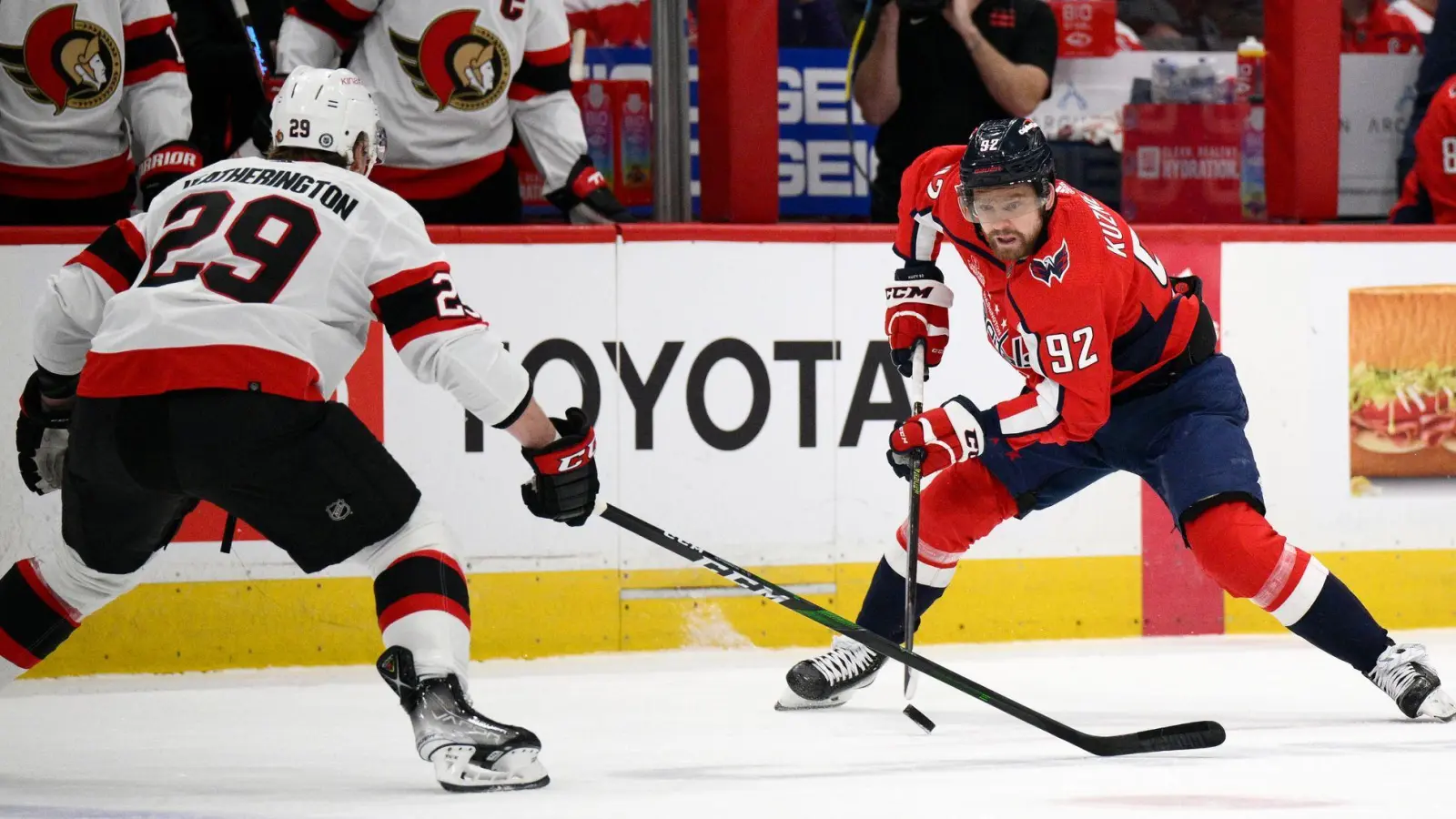 Vertediger Dillon Heatherington kommt nach München. (Foto: Nick Wass/AP/dpa)