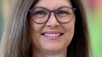 Ilse Aigner hat die Bayern befragt, was sie über die Demokratie denken. (Archivbild) (Foto: Sven Hoppe/dpa)