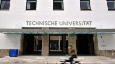 Der Eingang zur Technischen Universität München. (Foto: Frank Leonhardt/dpa)