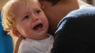 Zahnungsgels und -öle sollen den Druck im Zahnfleisch lindern. Nach Einschätzung der Zeitschrift „Öko-Test“ haben sie jedoch keinen Vorteil. (Foto: Franziska Gabbert/dpa-tmn)