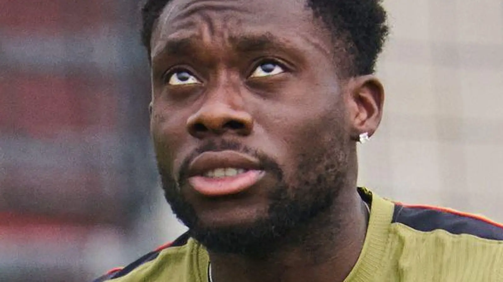 Bayern-Profi Alphonso Davies verpasst den WM-Auftakt mit Kanada. (Foto: Sammy Kogan/The Canadian Press/AP/dpa)