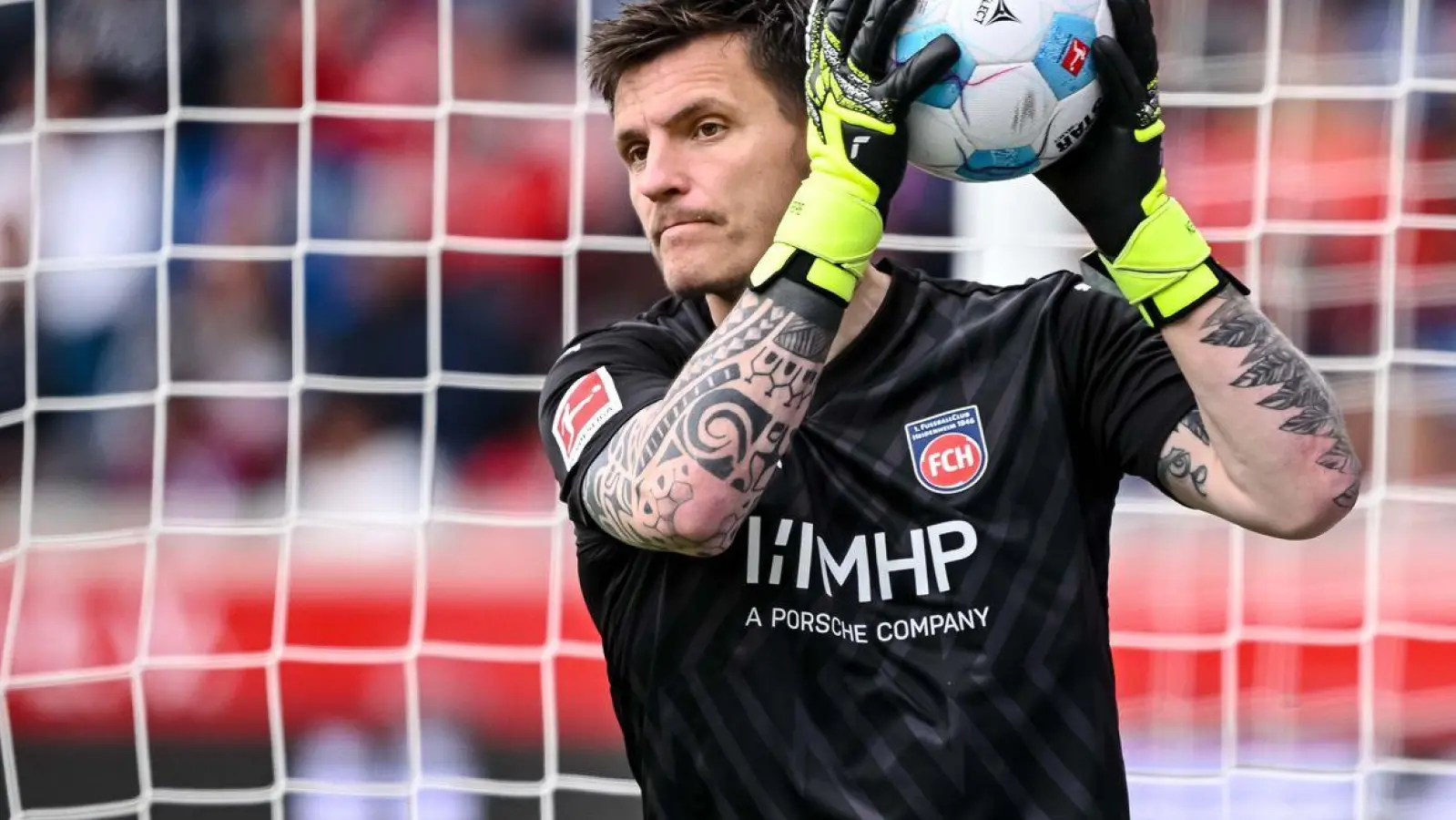 Kevin Müller steht bereits seit zehn Jahren in Heidenheim unter Vertrag. (Foto: Harry Langer/dpa)