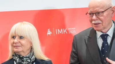 Die Gewerkschaft der Polizei hat bei der Innenministerkonferenz eine Petition für ein Böllerverbot übergeben. (Foto: Sina Schuldt/dpa)