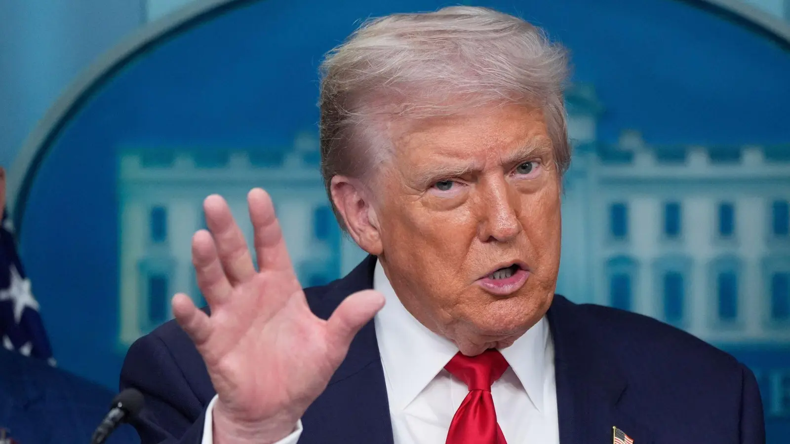 US-Präsident Donald Trump will seinen Kurs gegen Museen in den USA verschärfen. (Archivbild) (Foto: Alex Brandon/AP/dpa)