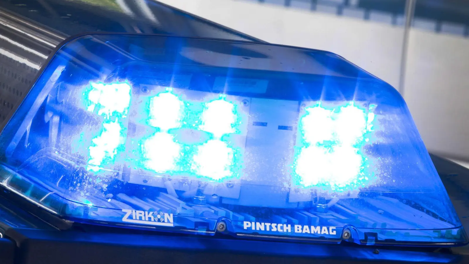 Die Polizei nahm den 25-Jährigen vorläufig fest. (Symbolbild) (Foto: Friso Gentsch/dpa)