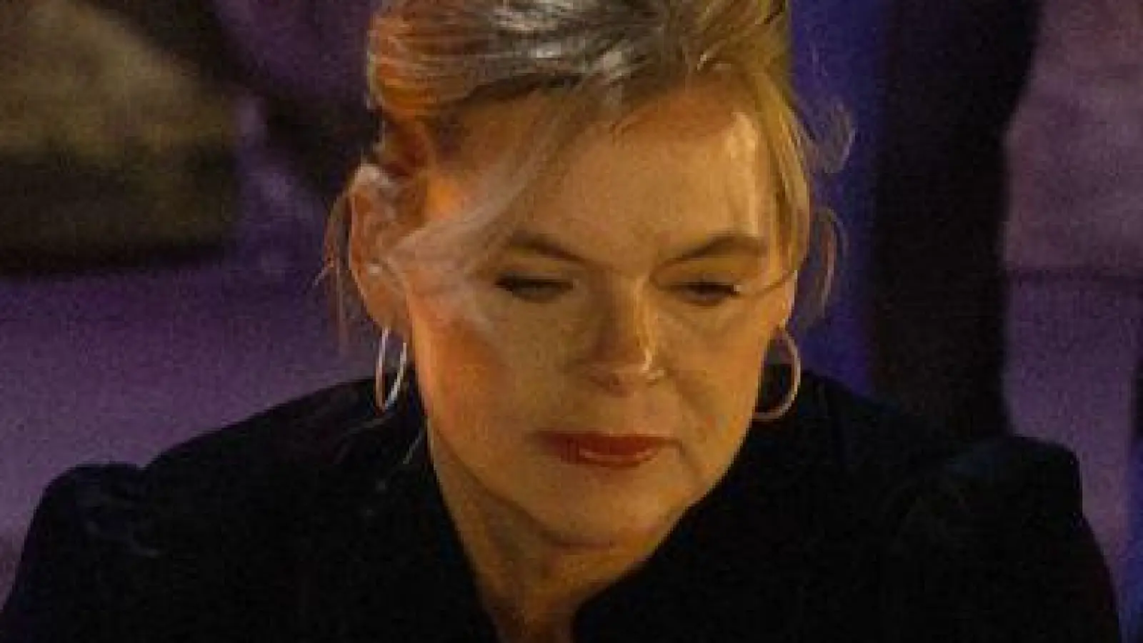 Bundestagspräsidentin Julia Klöckner gedenkt in Yad Vashem der Millionen Opfer des Holocaust. (Foto: Oren Ziv/dpa)