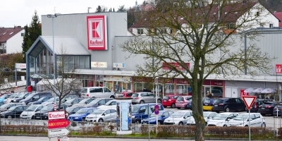 Die Kaufland-Filiale in Ansbach, hier eine Aufnahme aus 2017, besteht schon seit vielen Jahren. Jetzt werden Vorwürfe gegen die Supermarkt-Kette wegen bundesweiter Hygienemängel laut. (Archivbild: Jim Albright)