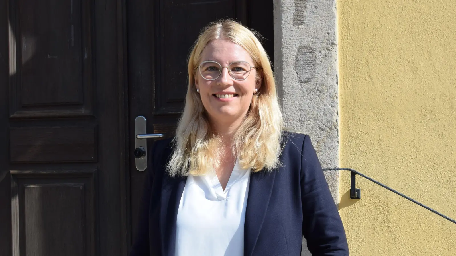 Mit der Bevölkerung und dem Stadtrat die Zukunft Heilsbronns gestalten: Das ist das Ziel von Eva Didion, die seit Mai die neue Bürgermeisterin ist. (Foto: Florian Schwab)