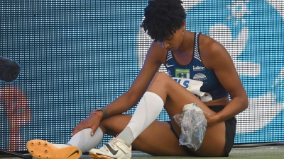 Olympiasiegerin Malaika Mihambo muss vor der WM pausieren. (Foto: Swen Pförtner/dpa)