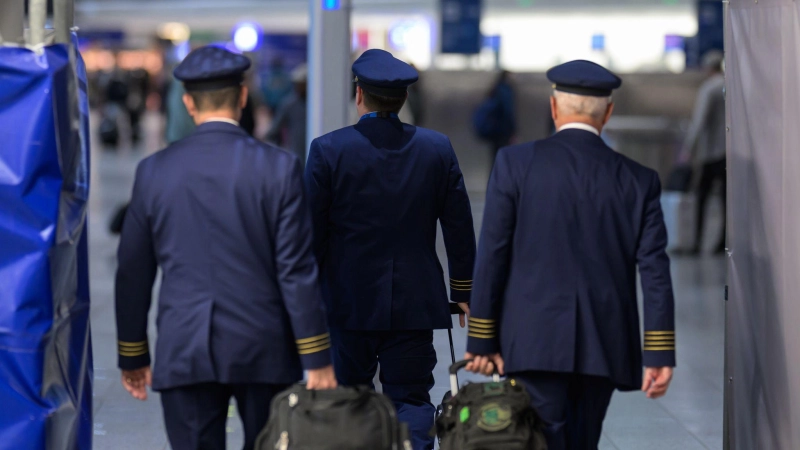 Die Vereinigung Cockpit kann weiter auf die Streikbereitschaft der Lufthansa-Piloten setzen (Foto:Archiv) (Foto: Hannes P Albert/dpa)