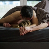 Spaß im Bett? Der hatte in festen Beziehungen laut einer Umfrage in Deutschland nur für 29 Prozent der 45- bis 54-jährigen Frauen Priorität.  (Foto: Annette Riedl/dpa/dpa-tmn)