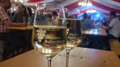 Viel Spaß auf dem Weinfest in Bullenheim vom 14. bis zum 17. Mai 2026.  (Foto: Ramona Emmert)