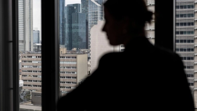Chefinnen statt Chefs: In Deutschland hat sich in zehn Jahren wenig verändert. (Symbolbild) (Foto: Hannes P. Albert/dpa)