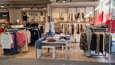 Komfort, Stil und Statement: In der Abteilung für Damenmode stehen die aktuellen Trends und Styles im Fokus. (Foto: Ramona Emmert)