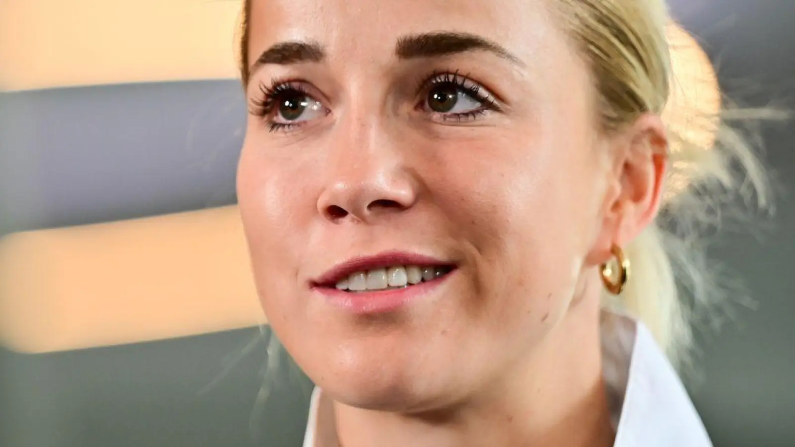 DFB-Kapitänin Giulia Gwinn fehlt dem FC Bayern gegen Bayer Leverkusen. (Foto: Sebastian Christoph Gollnow/dpa)