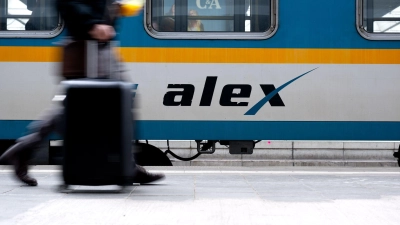 Die „Alex“-Züge sollen auch zwischen 2028 und 2031 von München über Regensburg Richtung Prag fahren. (Archivbild) (Foto: Sven Hoppe/dpa)