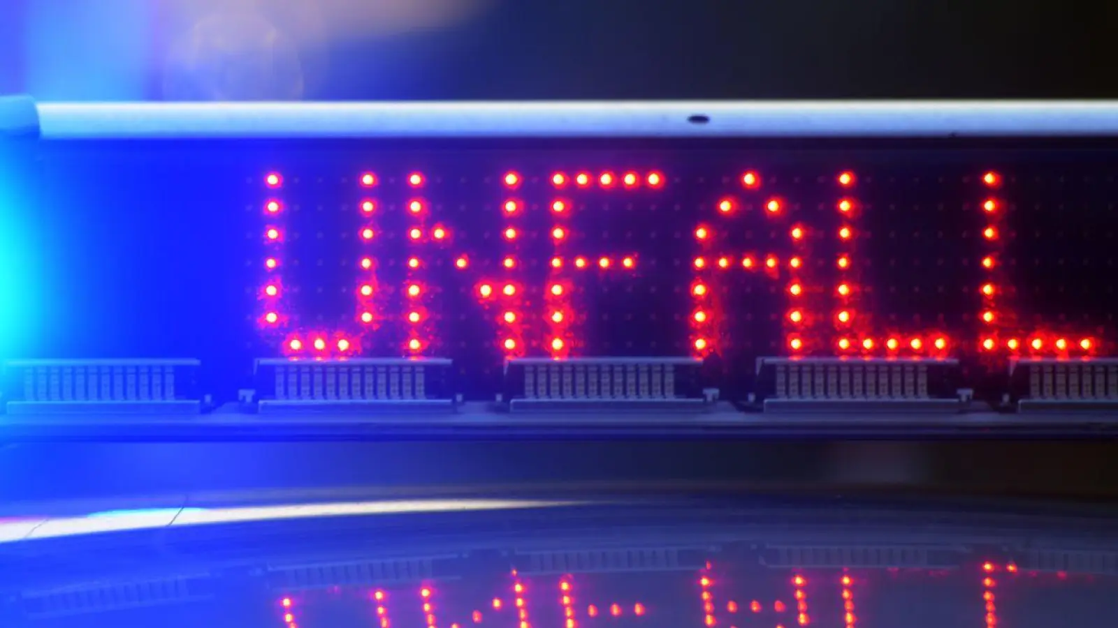 Der Täter ist immer noch flüchtig. (Symbolbild) (Foto: Stefan Puchner/dpa)