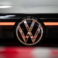 Allein VW ruft in Deutschland knapp 900.000 Autos vorsorglich zurück. (Archivbild)  (Foto: Hannes P. Albert/dpa)
