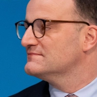 CSU-Chef Söder und Unionsfraktionschef Spahn verbindet seit Jahren eine gute Beziehung. (Archivbild) (Foto: Sven Hoppe/dpa)