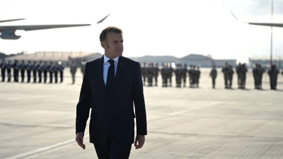 Frankreichs Präsident Emmanuel Macron hat ein Treffen der G7-Staaten mit Russland vorgeschlagen. (Archivfoto) (Foto: Philippe Magoni/Pool AP/AP/dpa)