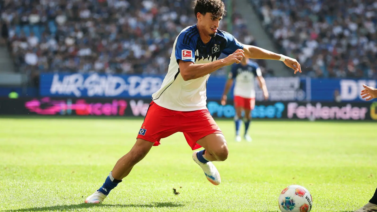 Omar Megeed wechselt vom Hamburger SV zur SpVgg Greuther Fürth. (Archivbild) (Foto: Christian Charisius/dpa)