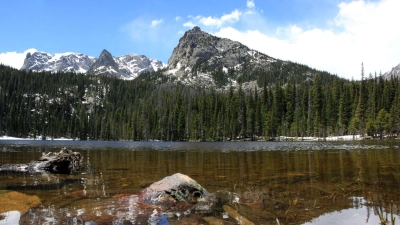 Die Rocky Mountains sind ein beliebtes Reiseziel. Um die Besucherströme im Rocky Mountain Nationalpark zu leiten, gibt es nun ein Reservierungssystem. (Foto: Robert Juhran/dpa-tmn)