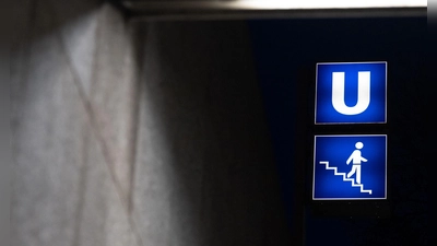 Der Mann lief zu Fuß durch den U-Bahn-Tunnel zum Karlsplatz (Stachus). (Symbolbild) (Foto: Sven Hoppe/dpa)