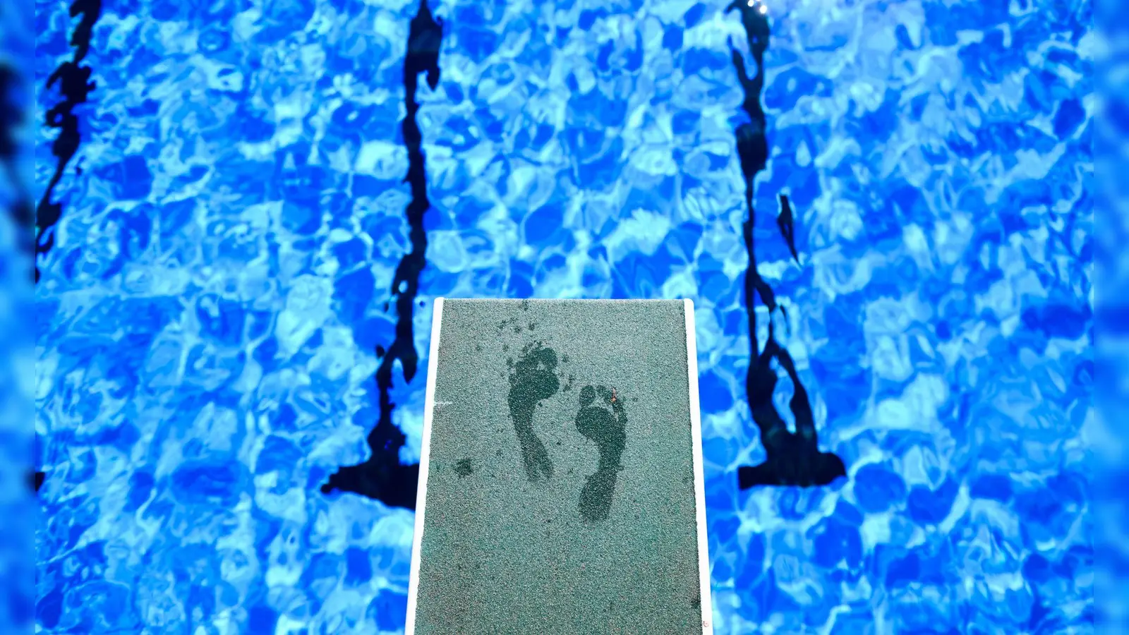 Badewetter in Deutschland. (Foto: Julian Stratenschulte/dpa)