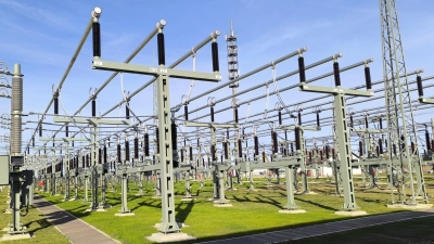 Im Umspannwerk Neudorf von N-Ergie kam es zu einer technischen Störung. Diese löste einen fast einstündigen Stromausfall aus. (Symbolbild: Thomas Schaller)