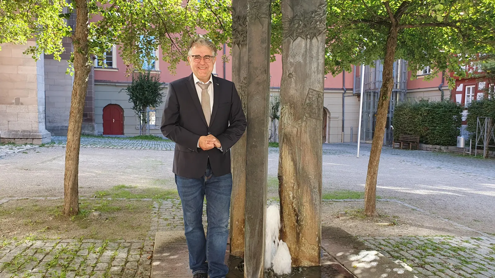 Jörg Dittmar ist neuer Dekan im Bad Windsheimer Dekanat und wird am kommenden Sonntag offiziell in sein Amt eingeführt. (Foto: Anna Franck)