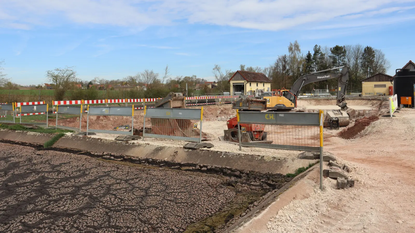 Für die Sanierung der Weidenbacher Kläranlage kommen auf die Grundstückseigentümer Kosten zu. Über die Verteilung wurde lange diskutiert. (Foto: Antonia Müller)