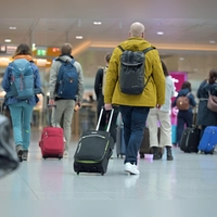 Cyberangriffe auf Dienstleister haben Informationen von Übernachtungsgästen offengelegt. (Foto: Malin Wunderlich/dpa)