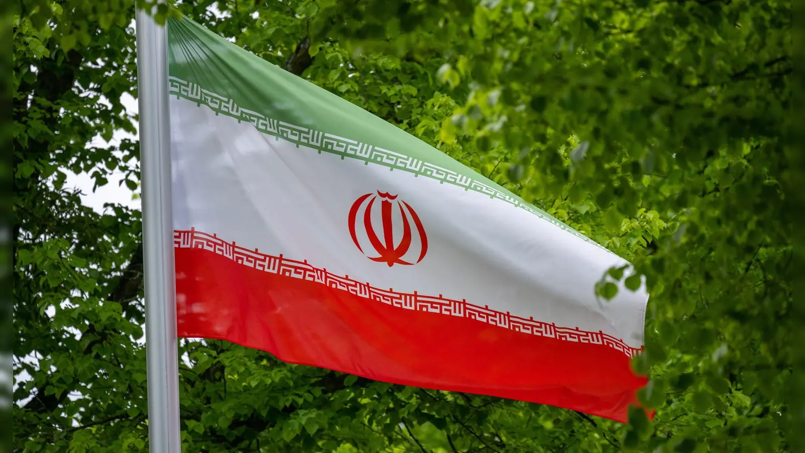 Berichte über Schäden oder Opfer lagen zunächst nicht vor. (Symbolbild) (Foto: Monika Skolimowska/dpa)