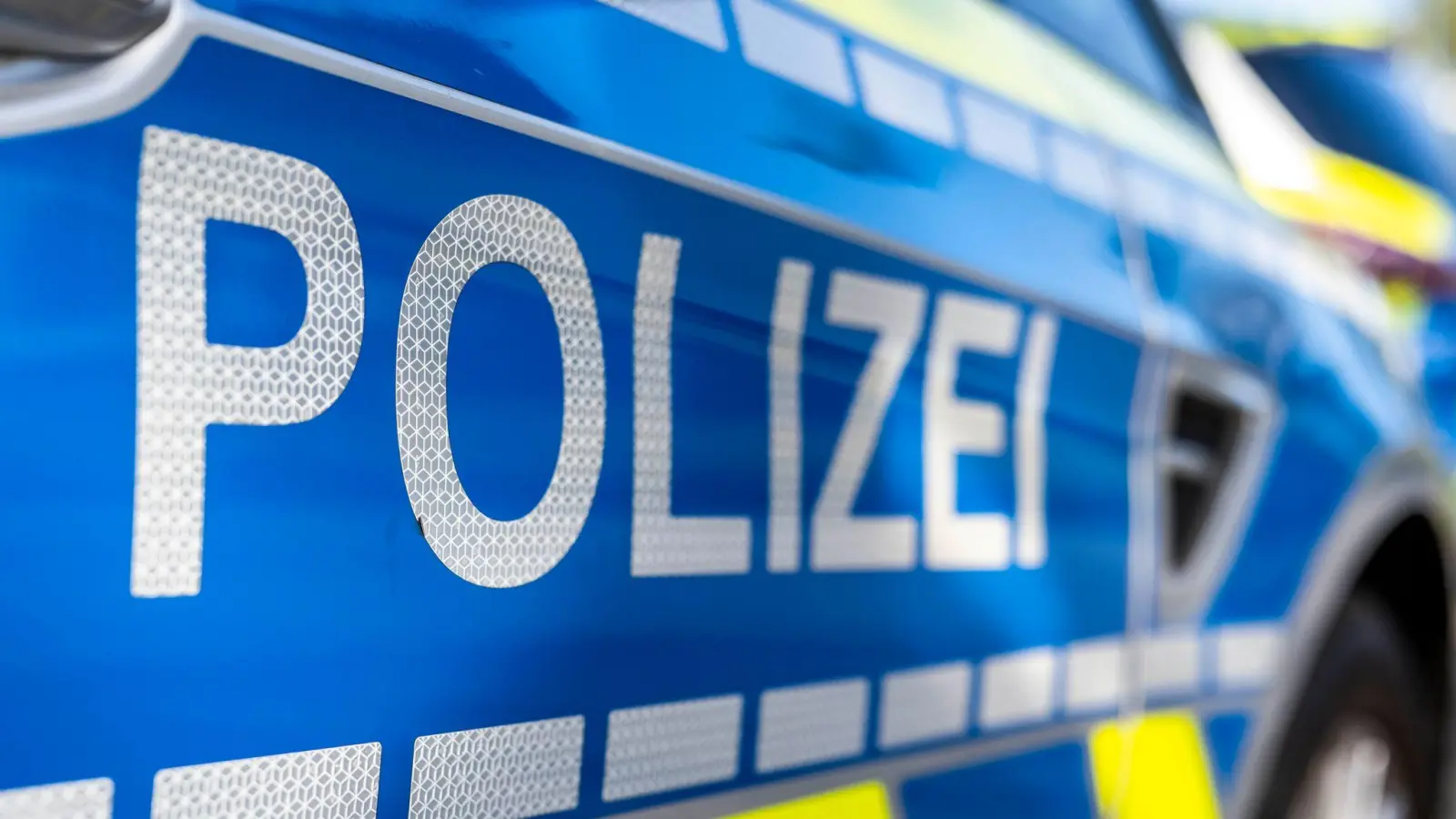Der 14-Jährige entkam der Polizei zunächst. (Symbolbild)  (Foto: David Inderlied/dpa)