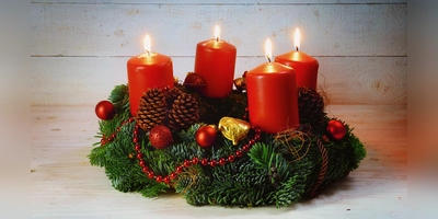 Rund um Weihnachten steigt das Brandrisiko. Wichtig ist eine Hausrat- oder Wohngebäudeversicherung. (Foto: GettyImages)