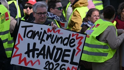 Verdi startet bundesweit Warnstreiks im Handel.  (Foto: Federico Gambarini/dpa)