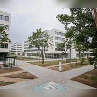 Mit dem Modul 8 ist der Siemens Campus Erlangen nach mehr als zehnjähriger Planungs- und Bauzeit fertiggestellt. (Foto: Daniel Löb/dpa)