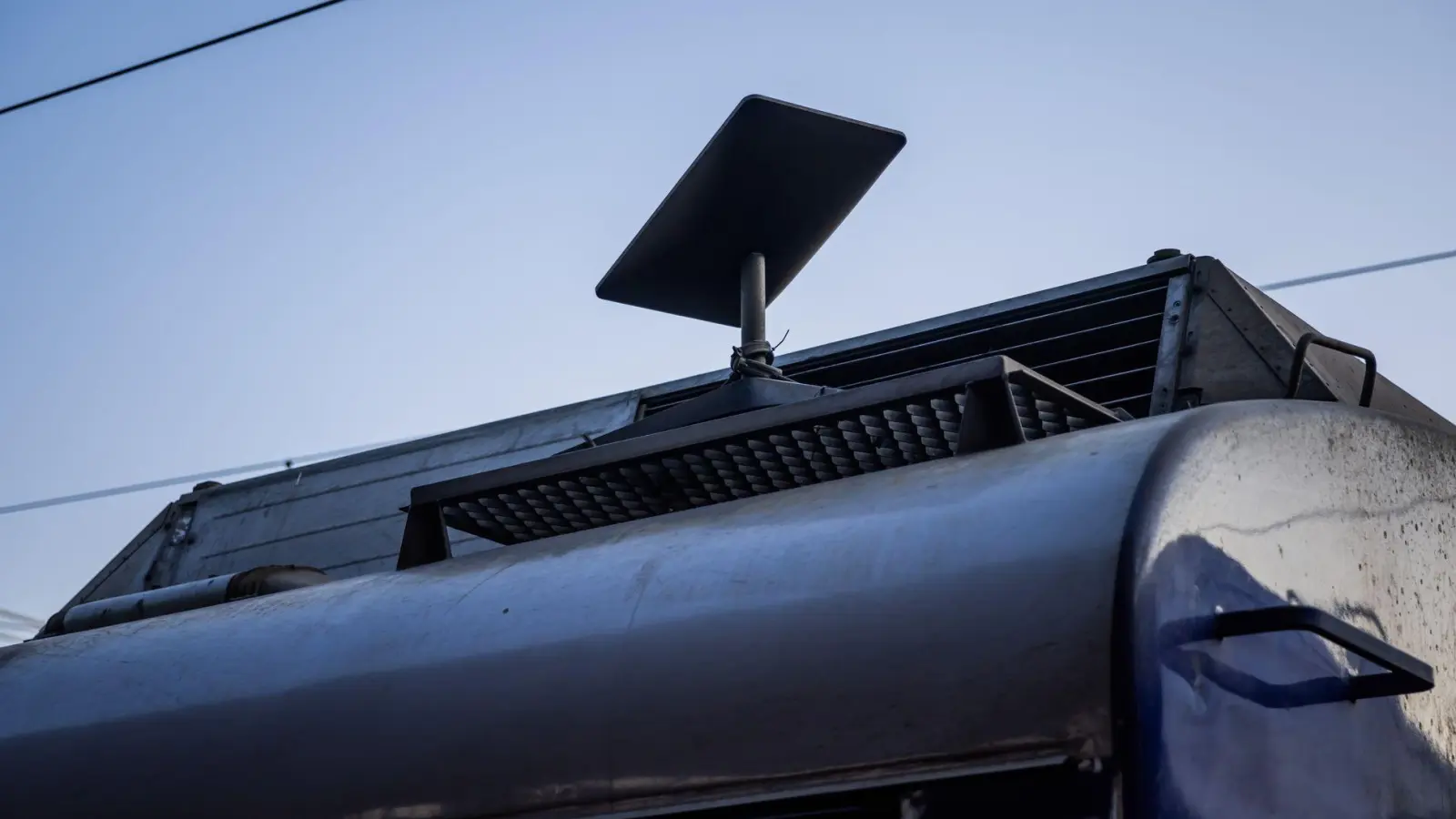 Schnelles Internet überall ist das Versprechen von Starlink. (Archivbild) (Foto: Christoph Soeder/dpa-ENR-Pool/dpa)