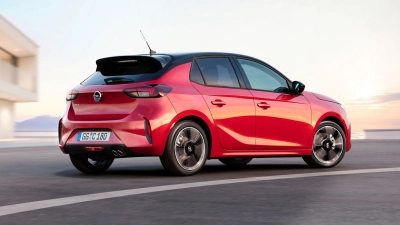 Klassiker seit Generationen: Das Modell Corsa hält Opel seit 1982 im Programm - auch als Gebrauchtwagen ist der kleine Rüsselsheimer gefragt. (Foto: Axel Wierdemann/Opel Automobile GmbH/dpa-tmn)