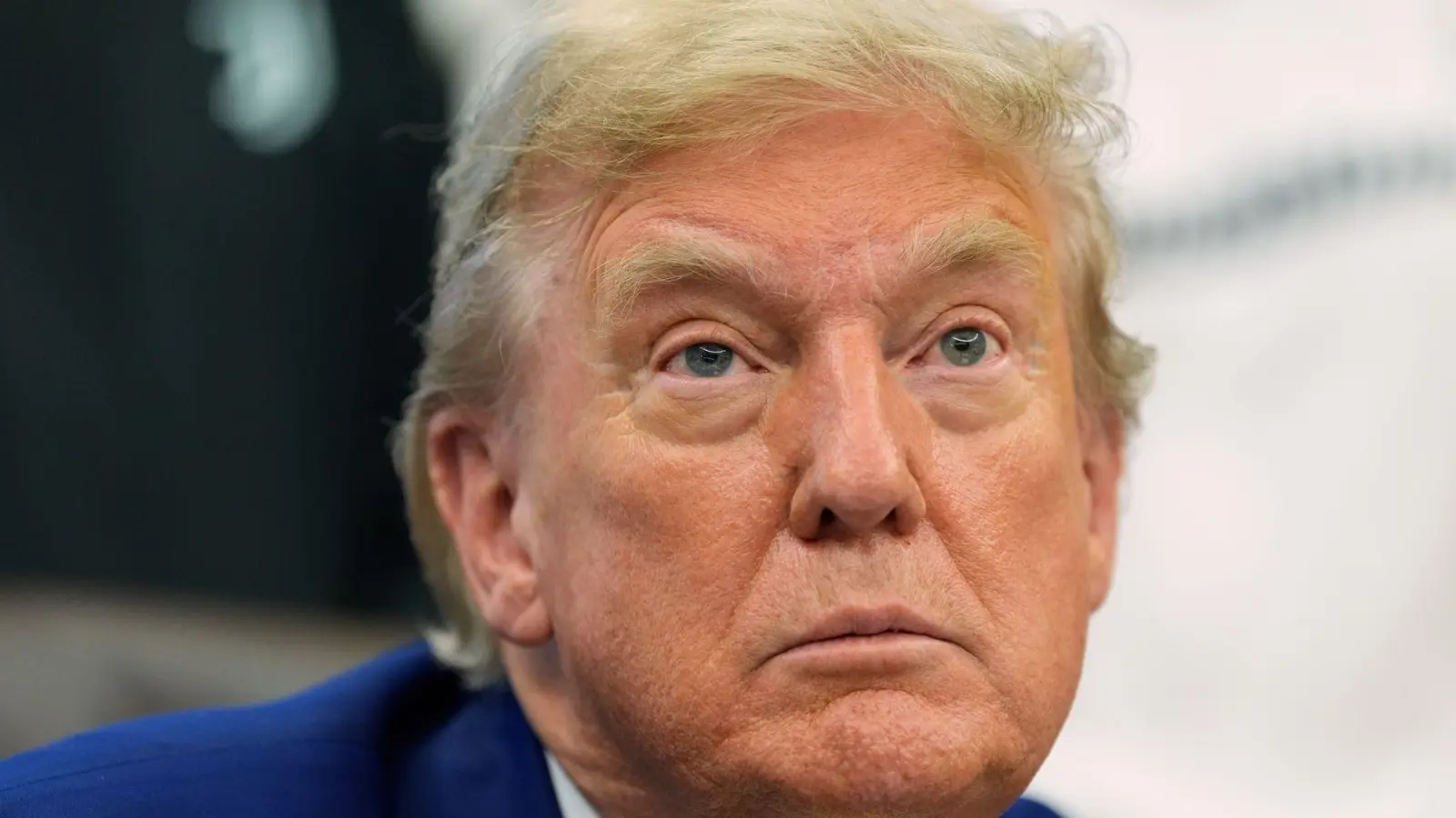 US-Präsident Trump will bald eine Entscheidung über das Verhalten der USA im Krieg zwischen Israel und dem Iran treffen.  (Foto: Alex Brandon/AP/dpa)