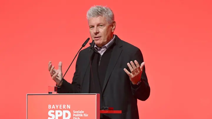 Dieter Reiter, Oberbürgermeister München, spricht. (Foto: Felix Hörhager/dpa/Archivbild)