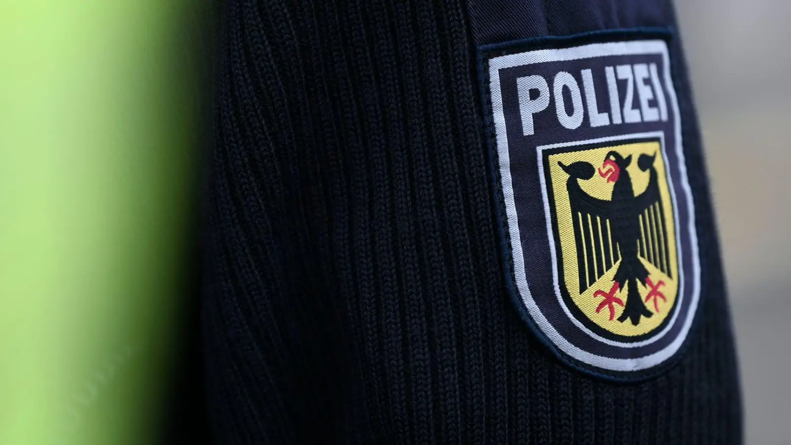Die Bundespolizei ermittelt wegen Diebstahls. (Symbolbild) (Foto: Katharina Kausche/dpa)
