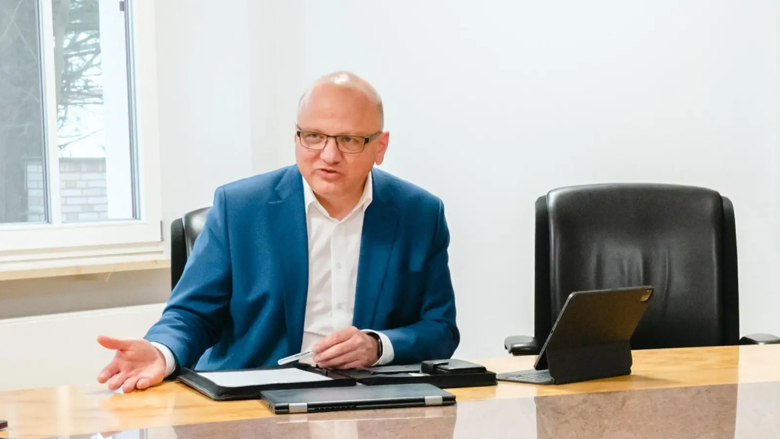 Mathias Hartmann leitet das Sozialunternehmens Diakoneo mit Sitz in Neuendettelsau.<br> (Foto: epd-bild/Diakoneo/Lukas Herbert)