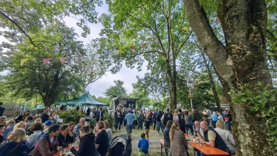 Das Altstadtfest hat gezeigt, welches Potenzial im Grundstück in der Schaitbergerstraße als Veranstaltungsfläche steckt. (Foto: Zeynel Dönmez)