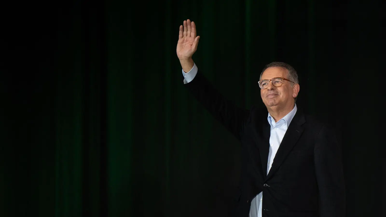 António José Seguro hat die Stichwahl ums Präsidentenamt klar gewonnen. (Archivbild) (Foto: Ana Brigida/AP/dpa)