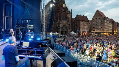 Das Bardentreffen in Nürnberg gehört nach Angaben der Stadt zu den größten Umsonst-und-Draußen-Festivals in Deutschland. (Foto: Daniel Karmann/dpa)