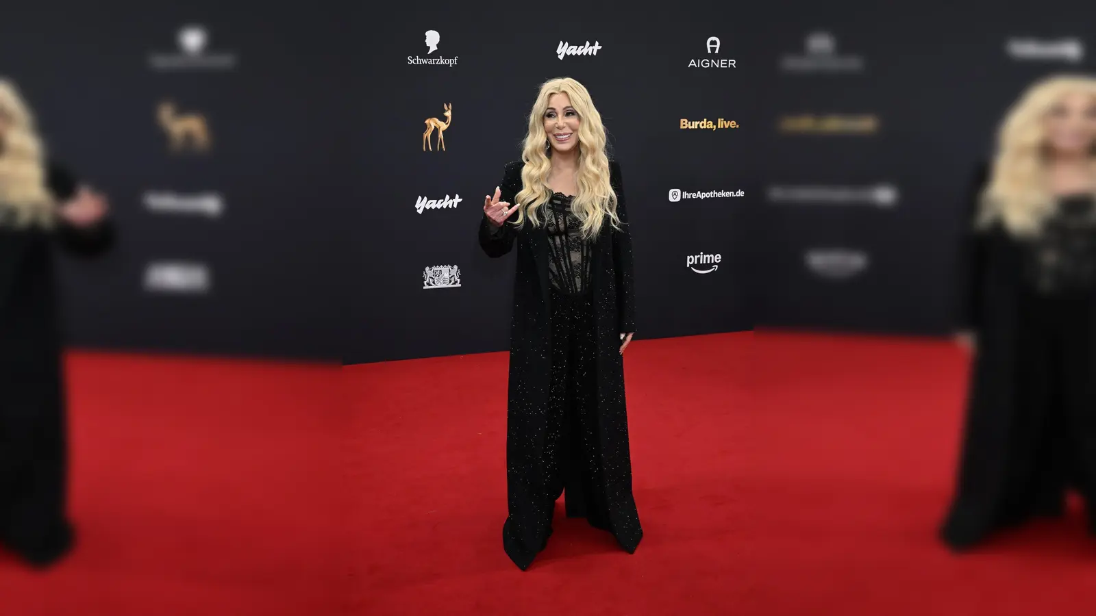 Wird als „Legende” ausgezeichnet: Megastar Cher.  (Foto: Felix Hörhager/dpa)