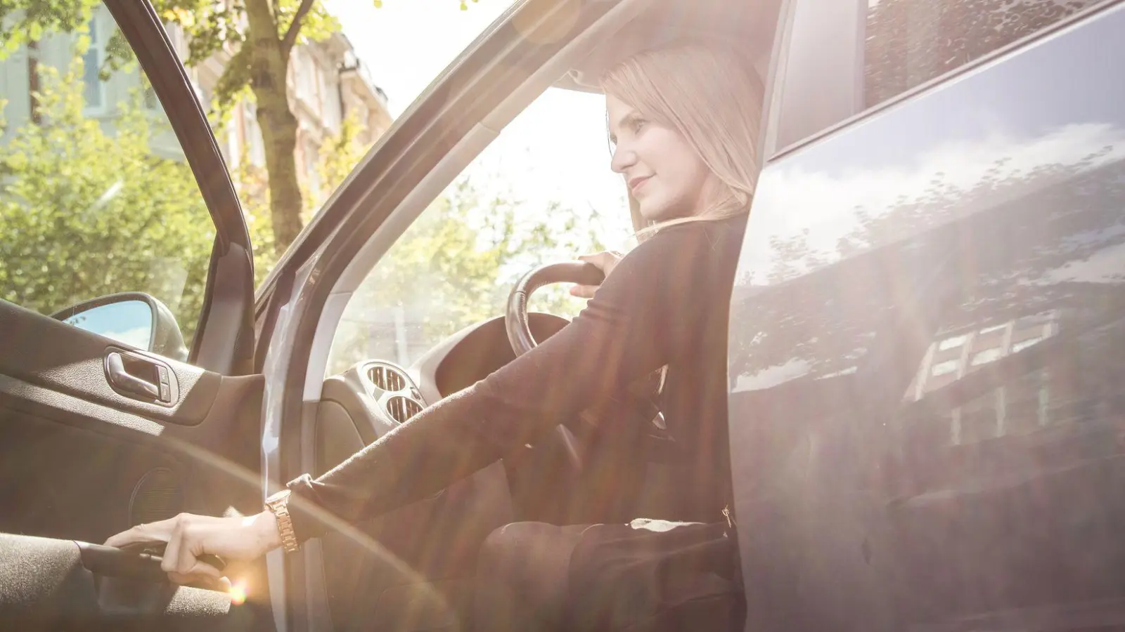 Mit dem Mietwagen das Reiseland nach Lust und Laune entdecken – praktisch, aber nicht immer reibungslos. (Foto: Christin Klose/dpa-tmn)