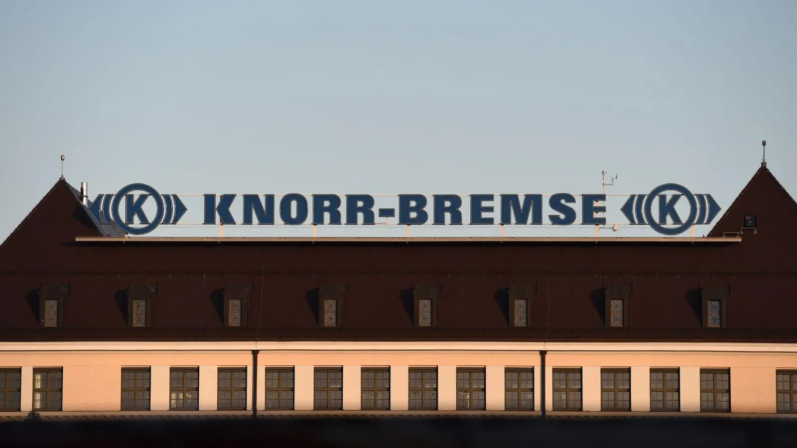 Knorr-Bremse will Stellen abbauen. (Archivbild) (Foto: Andreas Gebert/dpa)